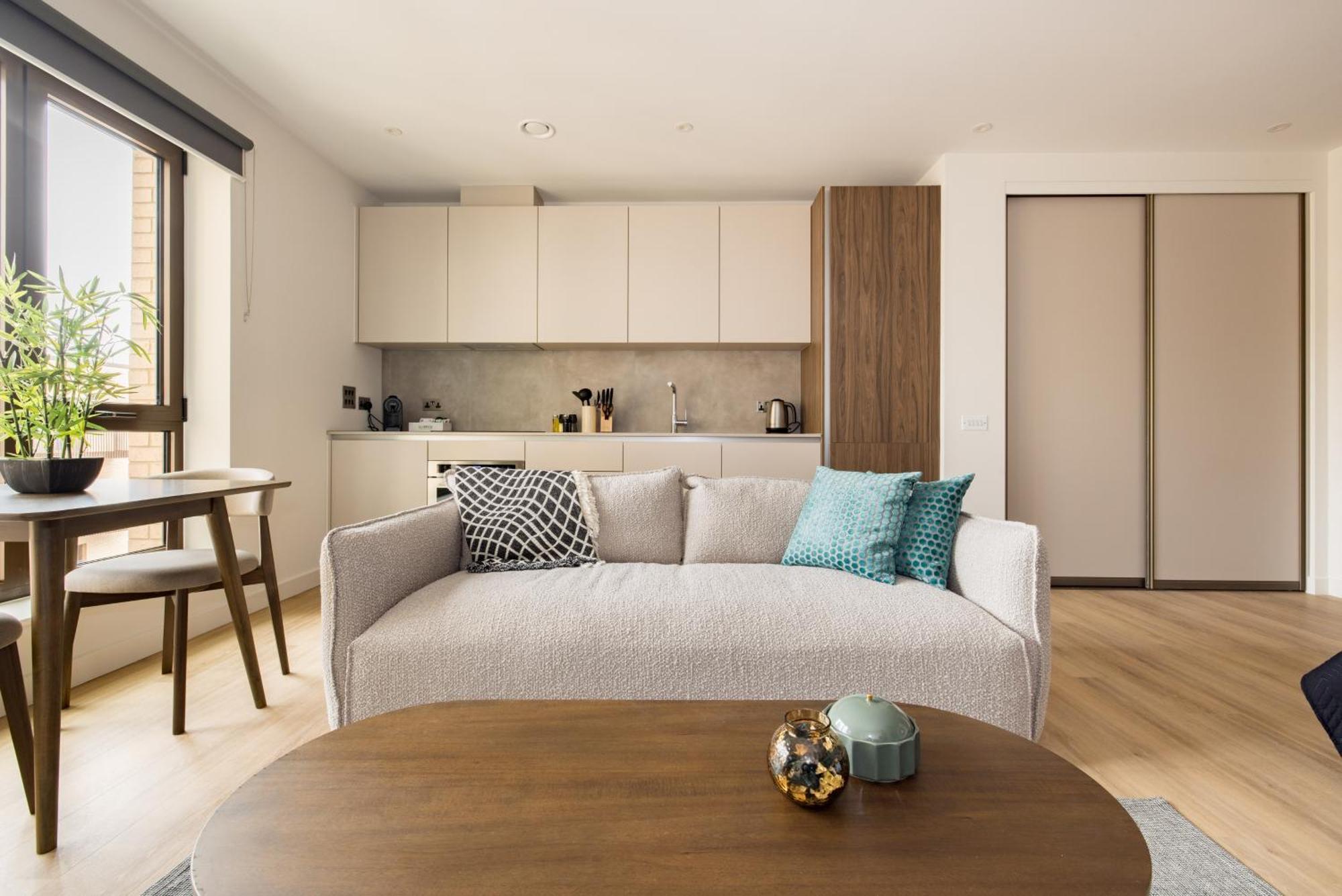 Charles Hope London Greenford Greenford  Extérieur photo